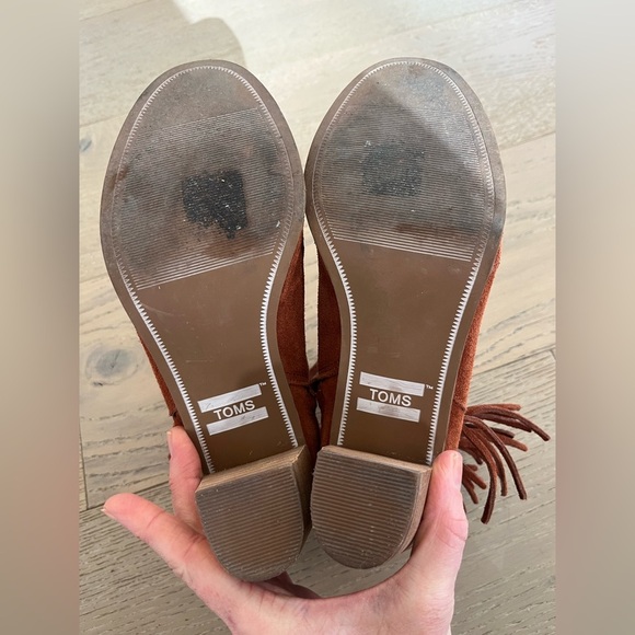 TOMS Lunata Fringe Suede Ankle Boot - Picture 6 of 8